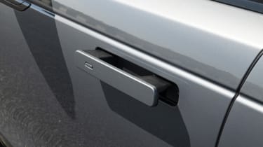 Range Rover Velar - door handles