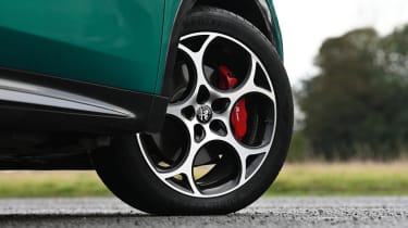 Alfa Romeo Tonale - wheel