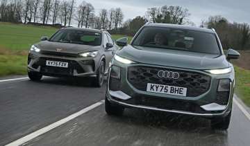 Audi Q3 vs Cupra Formentor - front tracking