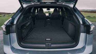 Volkswagen ID.7 Tourer - boot seats folded