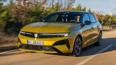 Vauxhall Astra facelift - front