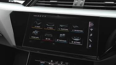 Used Audi e-tron - infotainment