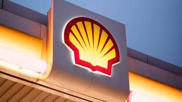 Shell pecten logo on refueling station