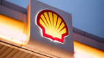 Shell pecten logo on refueling station