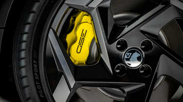 Vauxhall Mokka GSE 2025 - calipers