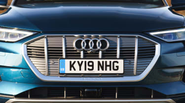 Audi e-tron - grille