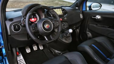 Abarth 695 Tributo 131 Rally - dash