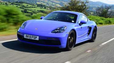 Porsche 718 Cayman - front tracking