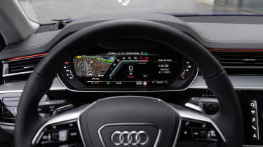 Audi S8 - dials