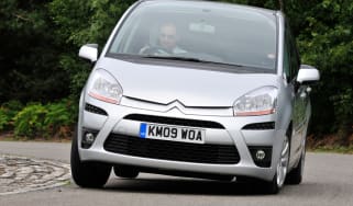 Citroen C4 Picasso front cornering