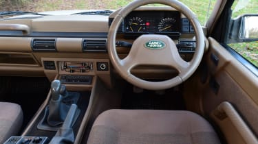 Land Rover Discovery Mk1 - dash