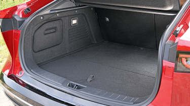 Mazda 6e - boot space