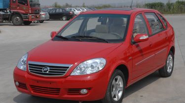 Lifan 02