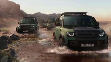 Land Rover Defender 110 Trophy Edition - full front