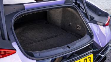 Denza Z Coupe - boot