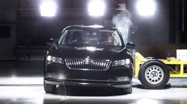 Skoda crash test