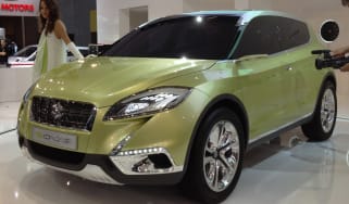 Suzuki S-Cross front