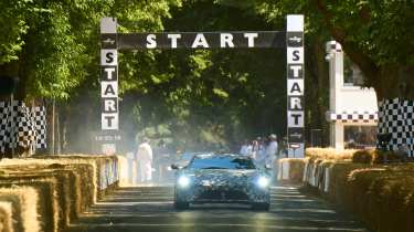 Lexus LFA Concept Goodwood 2026 - start