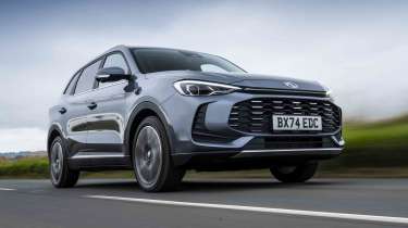 MG ZS - main image