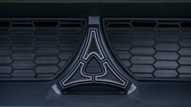 New Dodge Charger Super Bee Launch Edition - grille emblem