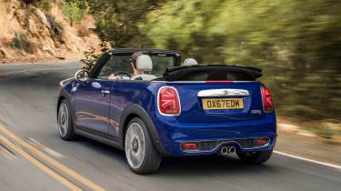 Used car hunter: sporty convertibles - MINI Cooper S convertible, rear tracking 