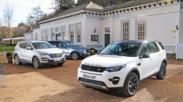 Land Rover Discovery Sport vs Hyundai Santa Fe vs BMW X3