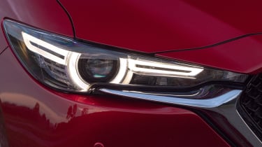 2019 Mazda CX-5 - front light