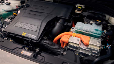 Hyundai Ioniq Hybrid - engine