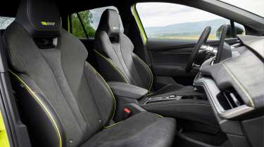 Skoda Elroq vRS - front seats
