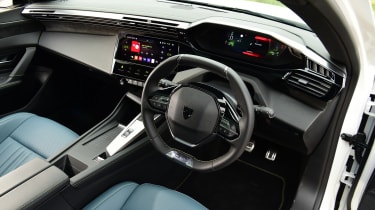 Peugeot 408 - interior (driver&#039;s door view)