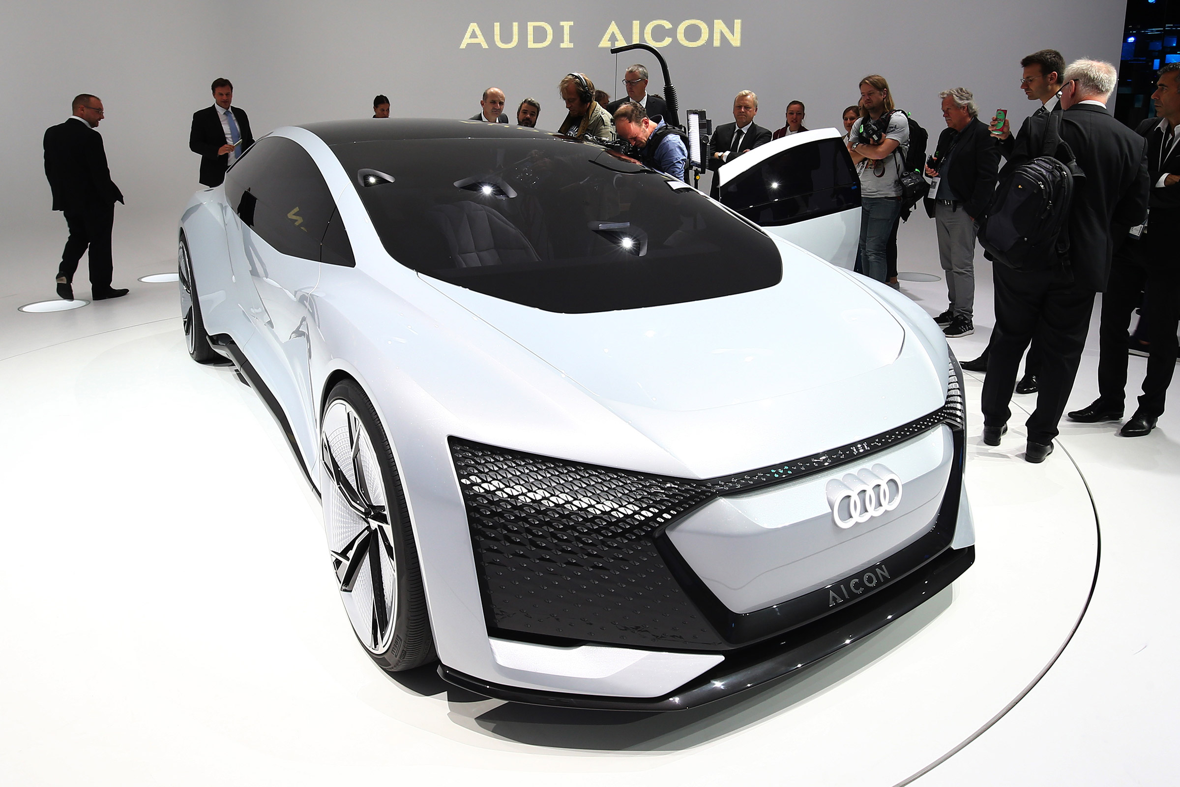 Audi Aicon autonomous pilot fleet to launch in 2021 Auto Express