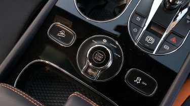 Bentley Bentayga Speed - interior