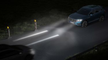 Volkswagen interactive lights - Optical Lane Assist
