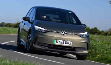 Volkswagen ID.3 - front cornering