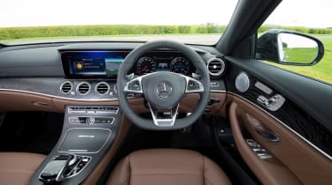 Mercedes-AMG E 63 Estate 2017 - interior