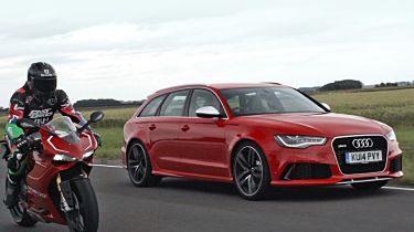 Car vs bike: audi rs6