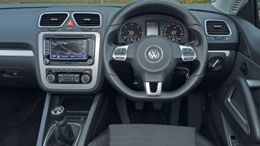 VW Scirocco dash