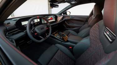 Audi RS 5 Avant - cabin