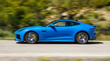 Jaguar F-Type SVR - side action