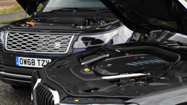 BMW 7 Series vs Range Rover - engines