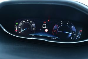 Peugeot 3008 - dials