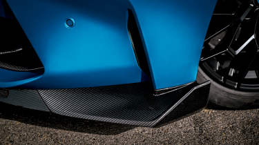 BMW M3 CS Touring - carbon splitter