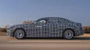 BMW i7 prototype - side