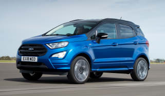 Ford EcoSport - front tracking