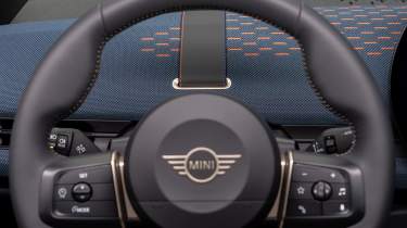 MINI Aceman - studio steering wheel