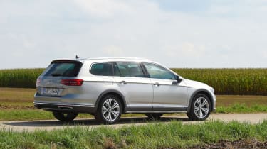 VW Passat Alltrack 2015 rear static