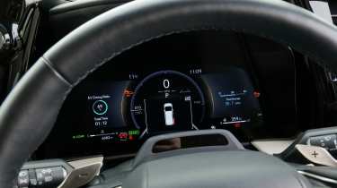 Lexus LM - dashboard screen