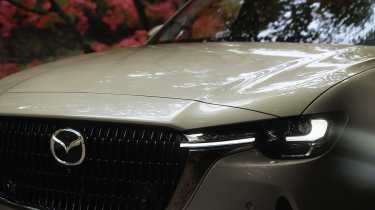 Mazda CX-60 - front grille