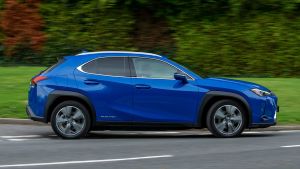 Lexus%20UX%20300e%20review-6.jpg