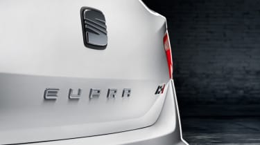 SEAT Ibiza Cupra badge